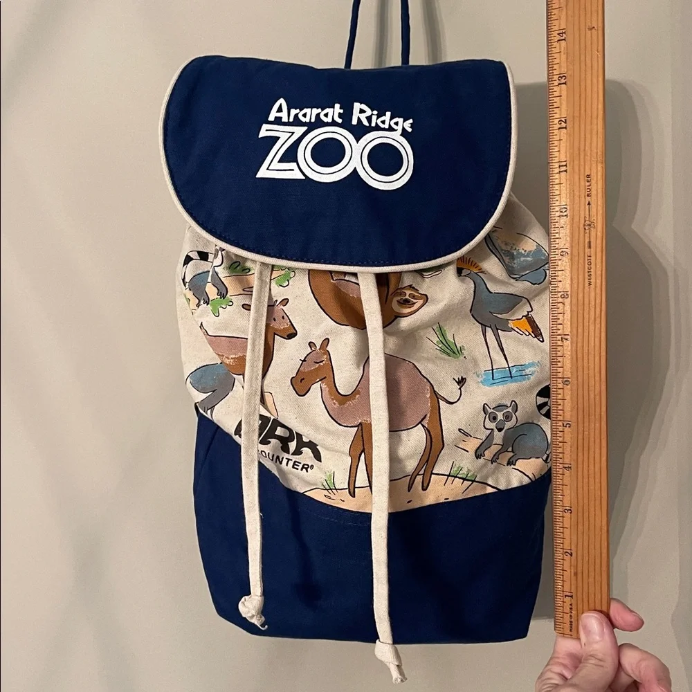 Ark Encounter - Ararat Ridge Zoo Backpack - Animal Print